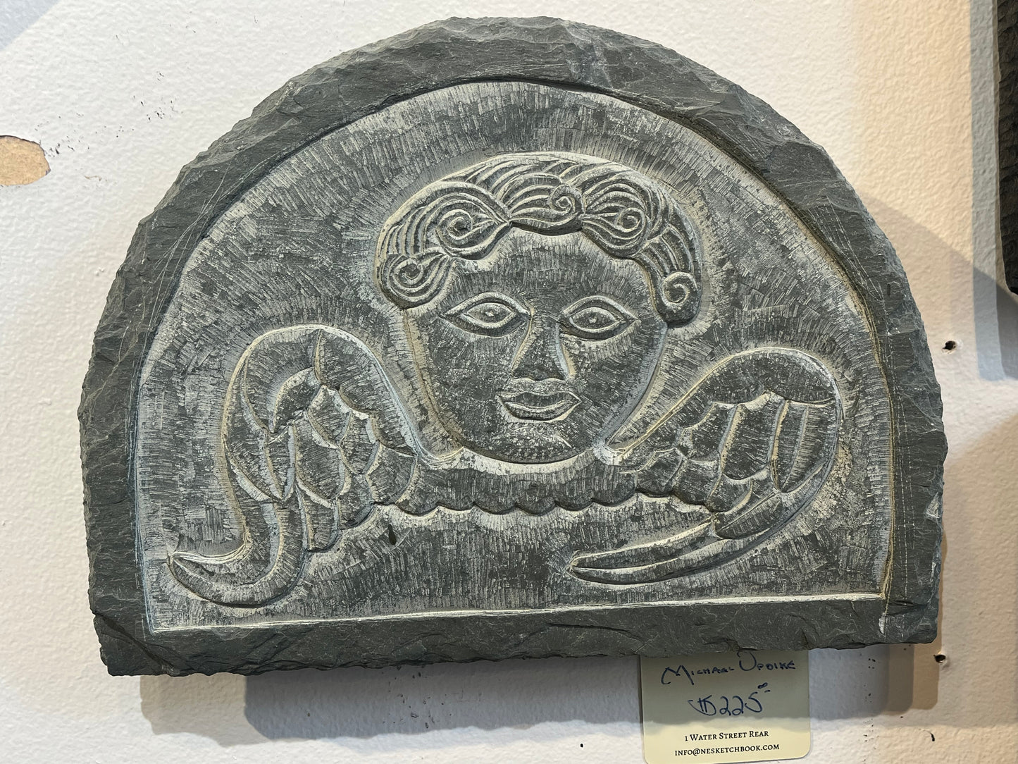 Carved Colonial Winged Effigy | Med Arched Slate | Updike