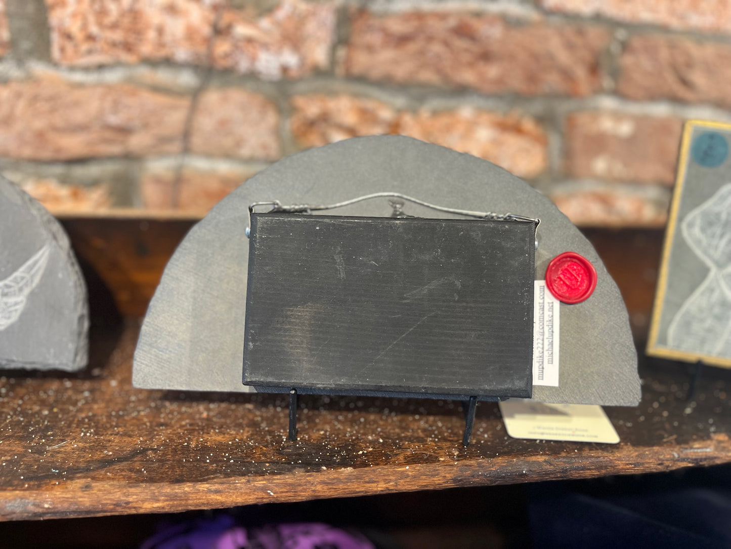 Carved Colonial Deaths Head | Thick Arched Slate | Updike