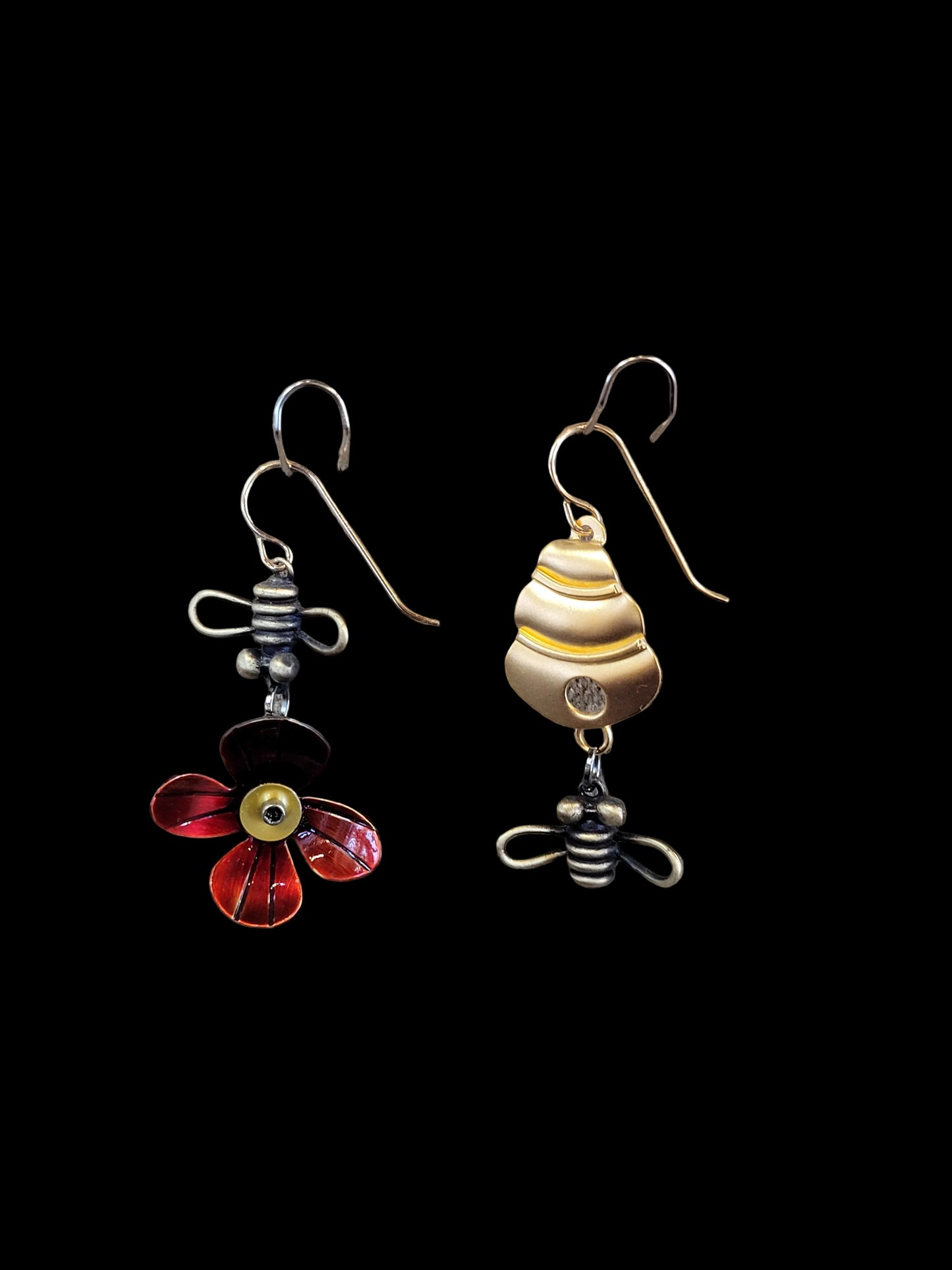 Bee Line Earrings | Chickenscratch