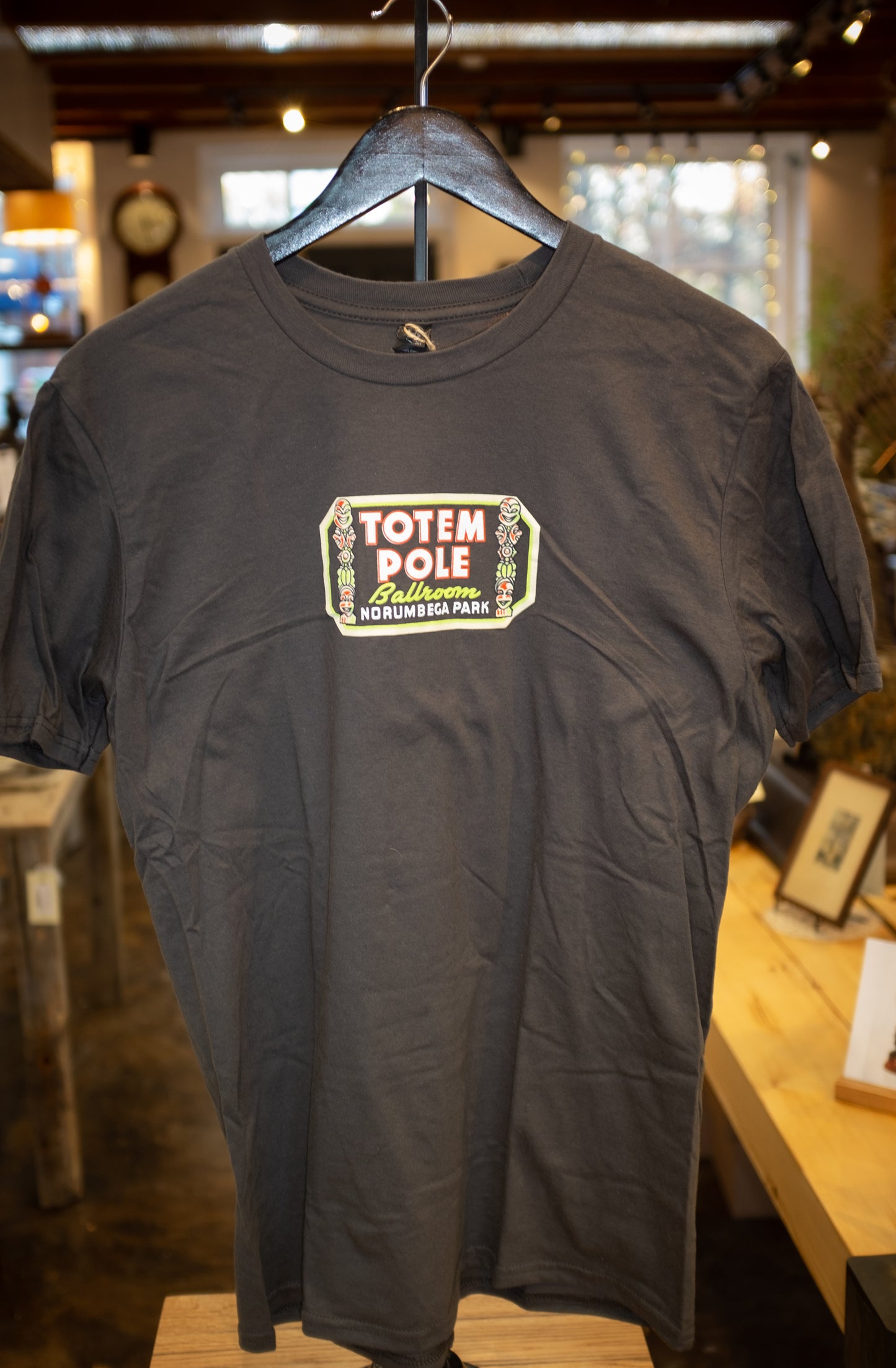 Totem Pole Ballroom | Unisex SS Tee