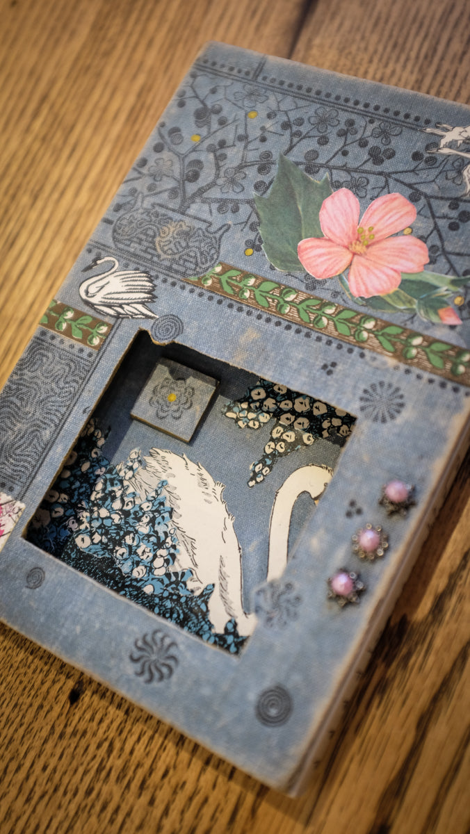 Vintage Book Cover Art | Andrea Maginnis