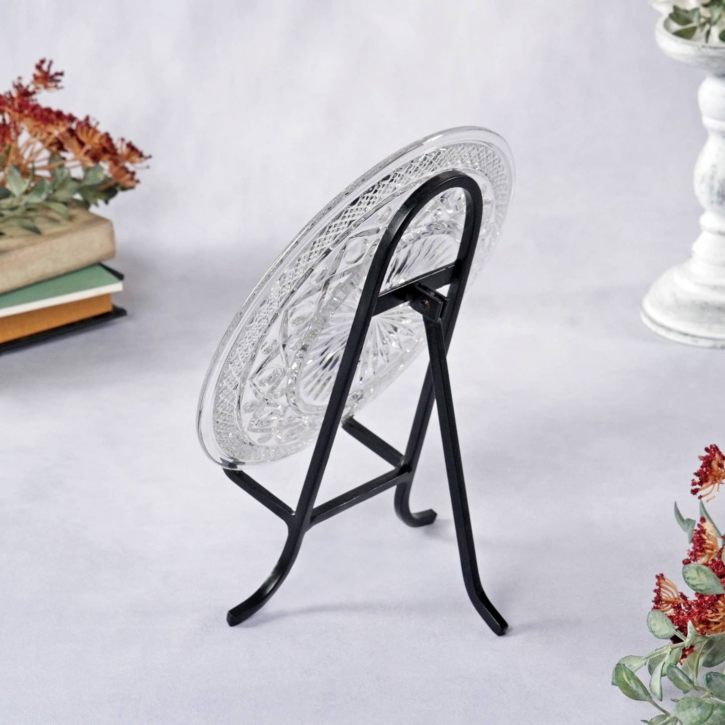 Bard's Wrought Iron Easel, 8.75" H x 7" W x 4" D