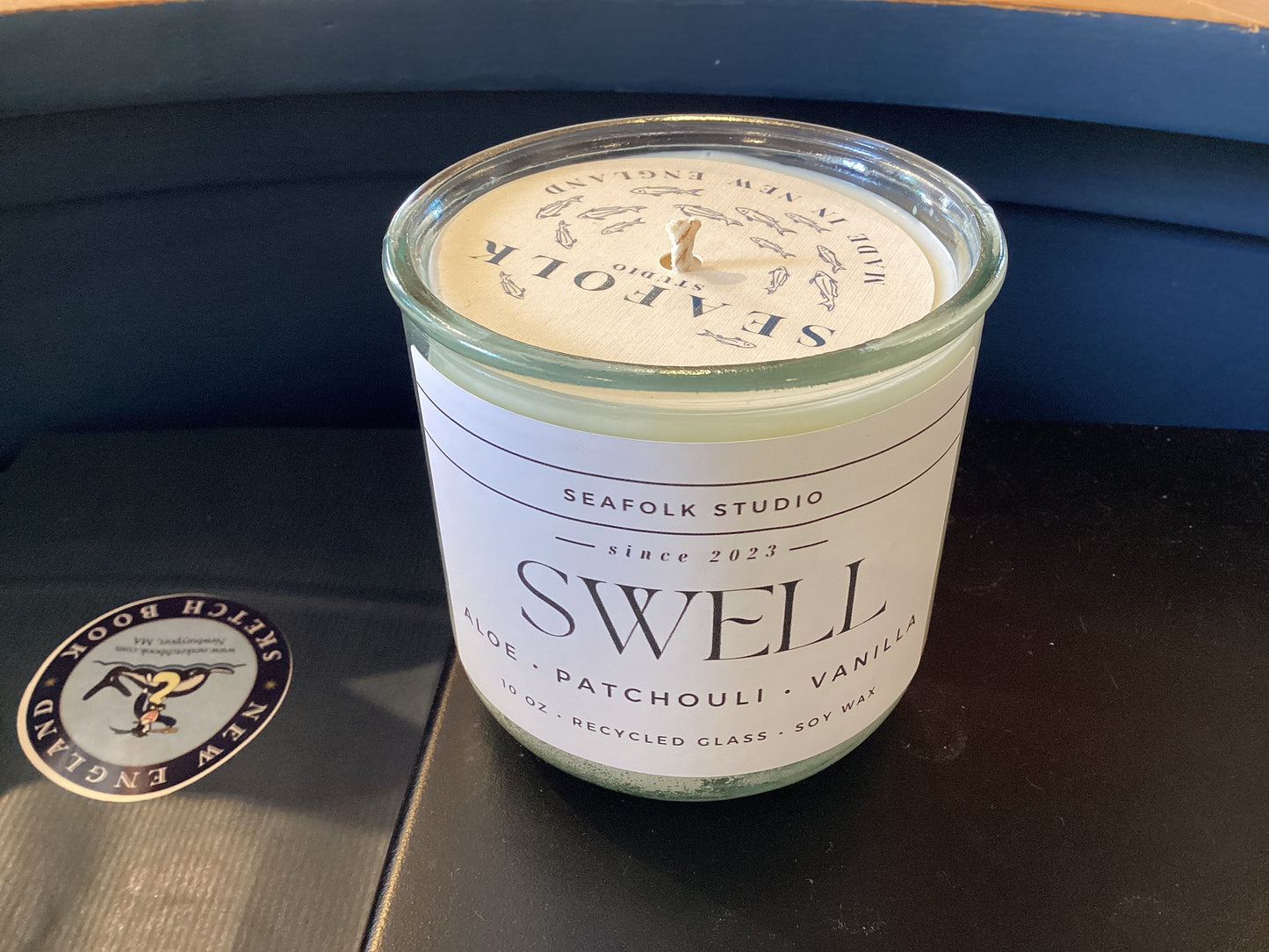 “Swell” Candle | 10 oz in Recycled Glass