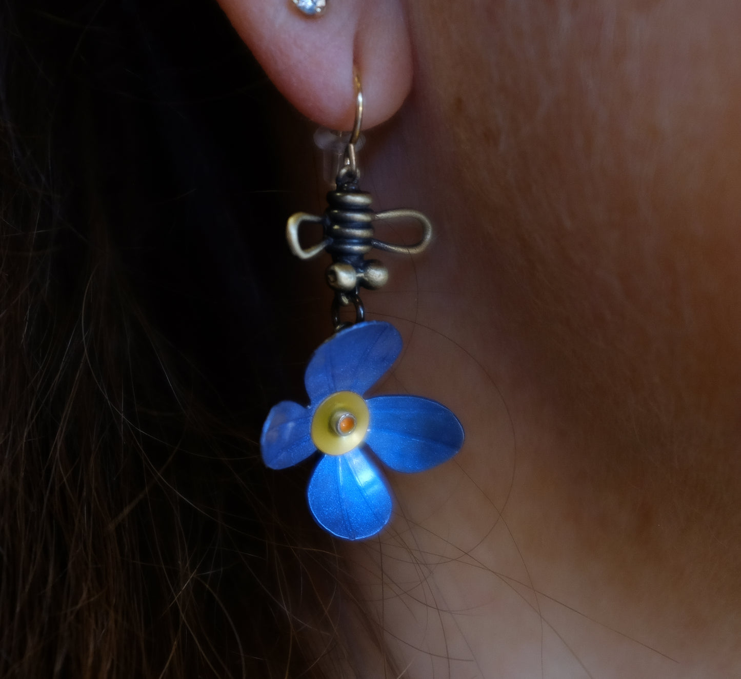 Bee Line Earrings | Chickenscratch