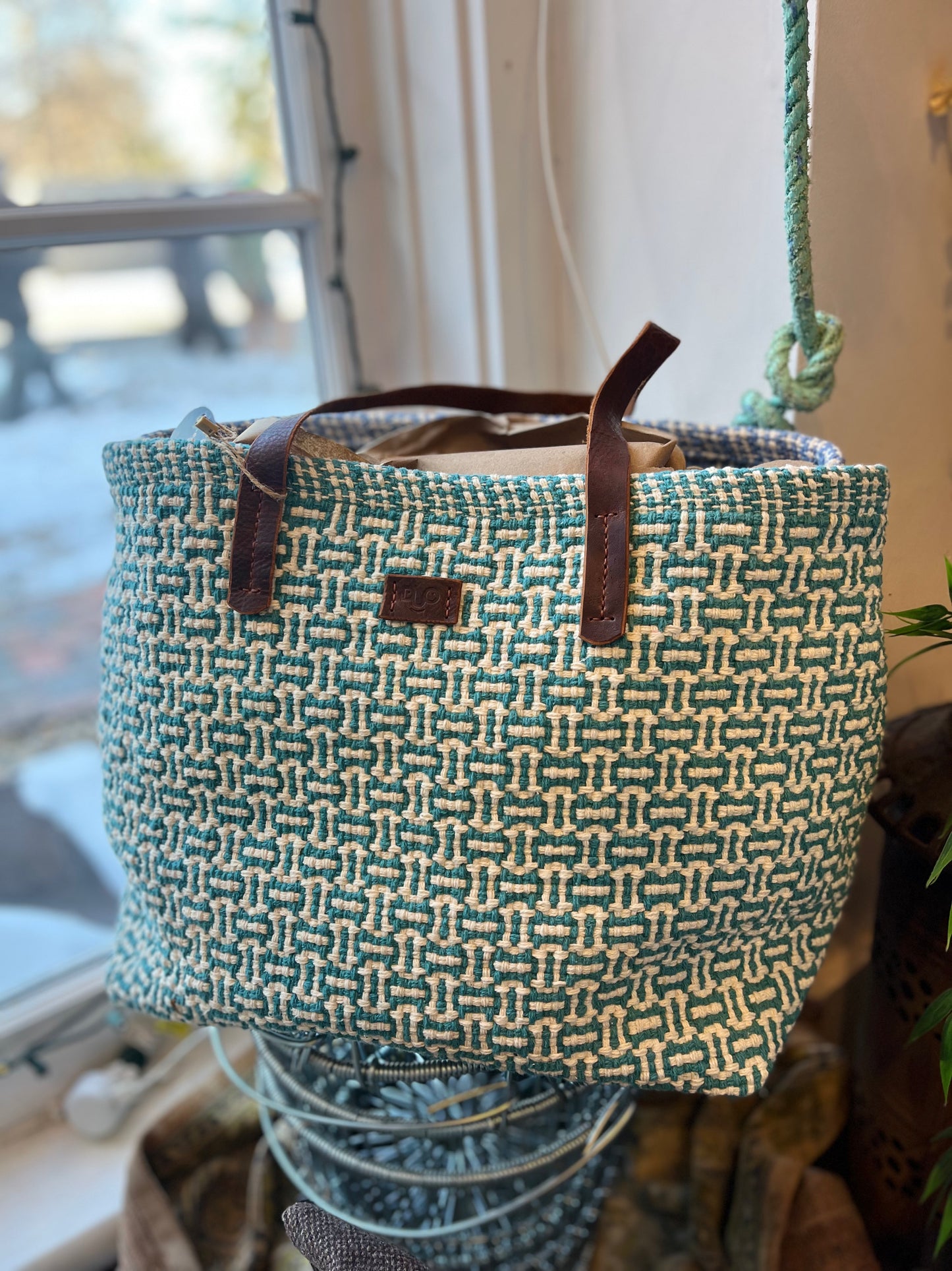 DUO l Large Rug Sample Tote