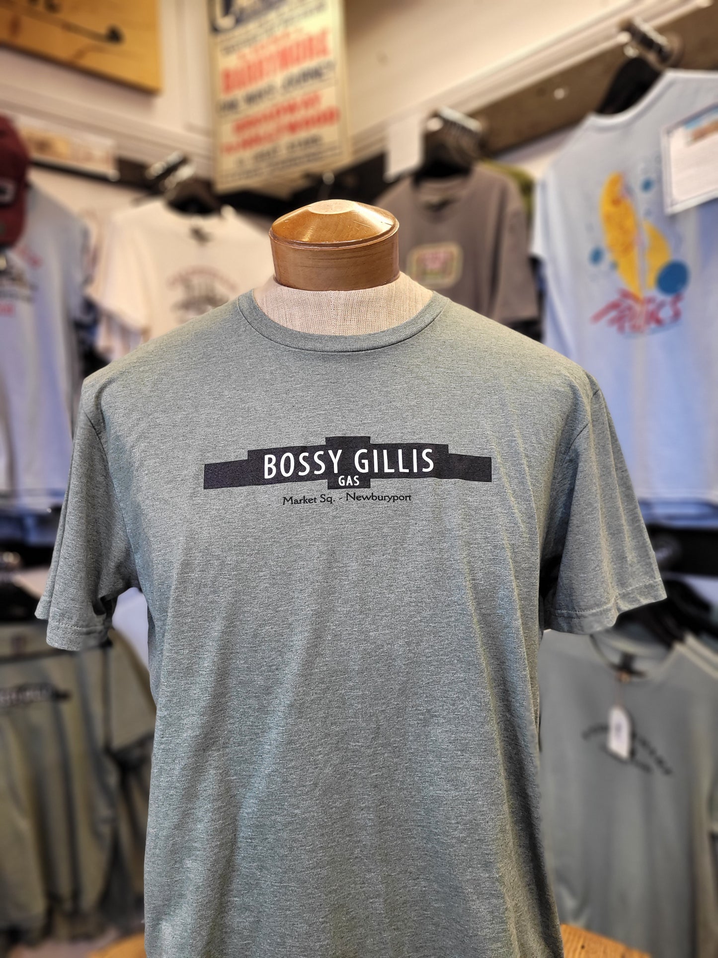 Bossy Gillis | Unisex T