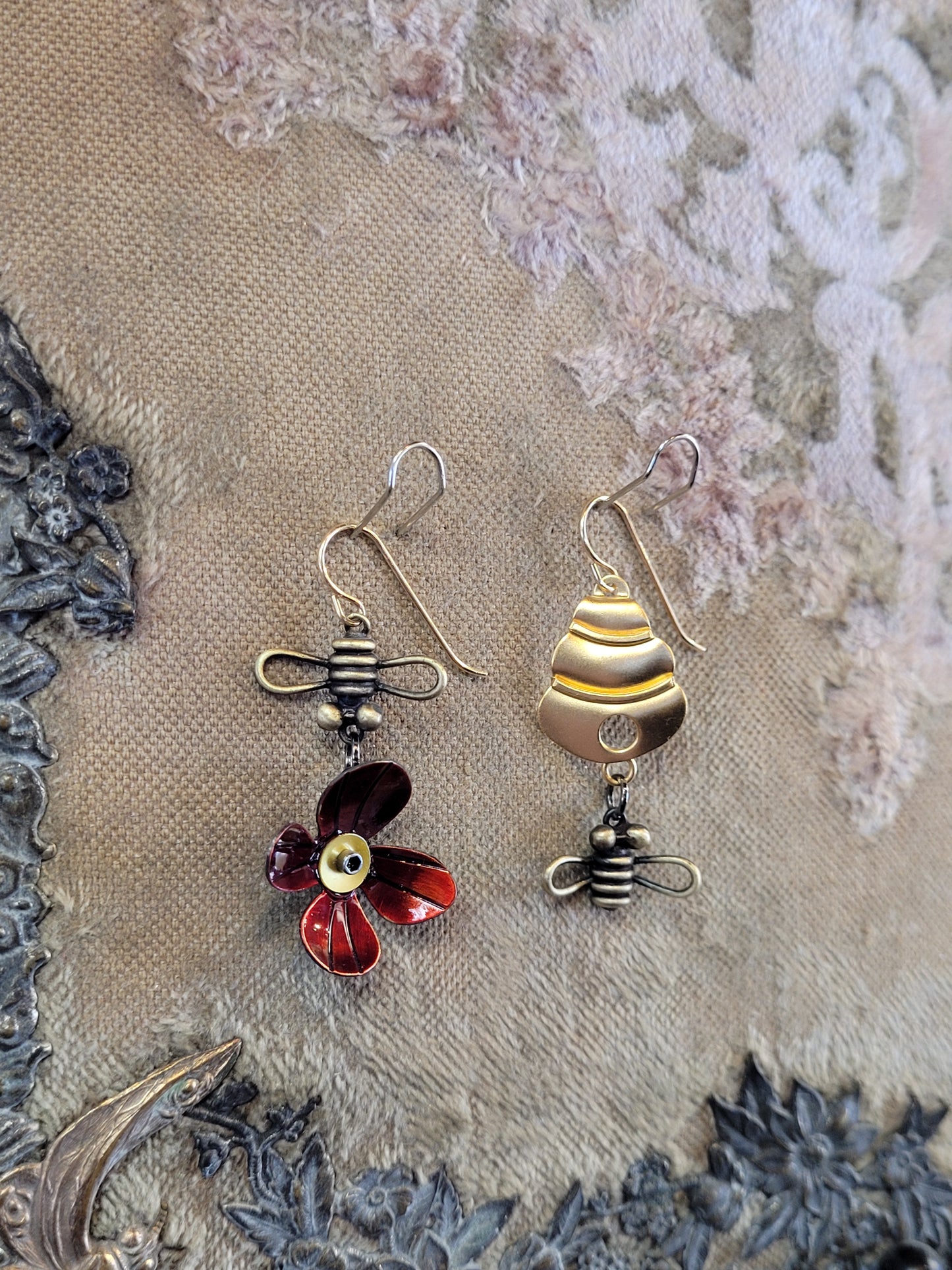 Bee Line Earrings | Chickenscratch