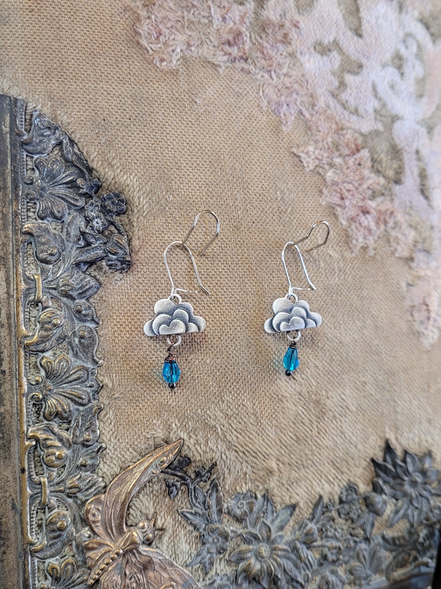 Cloud Earrings | Chickenscratch