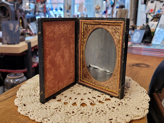 Adrift | Large Keepsake | Chris Volpe