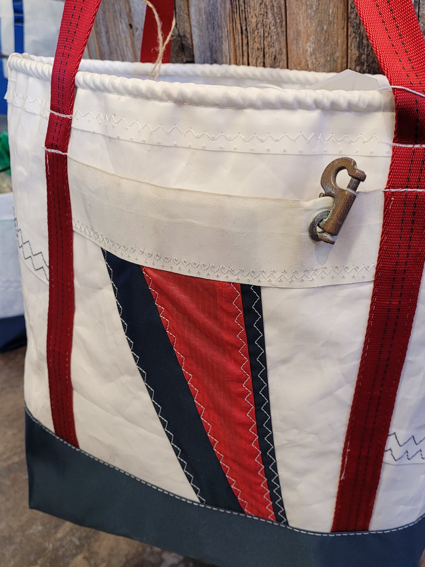 Hoist Away Bag | MEDIUM | No.4